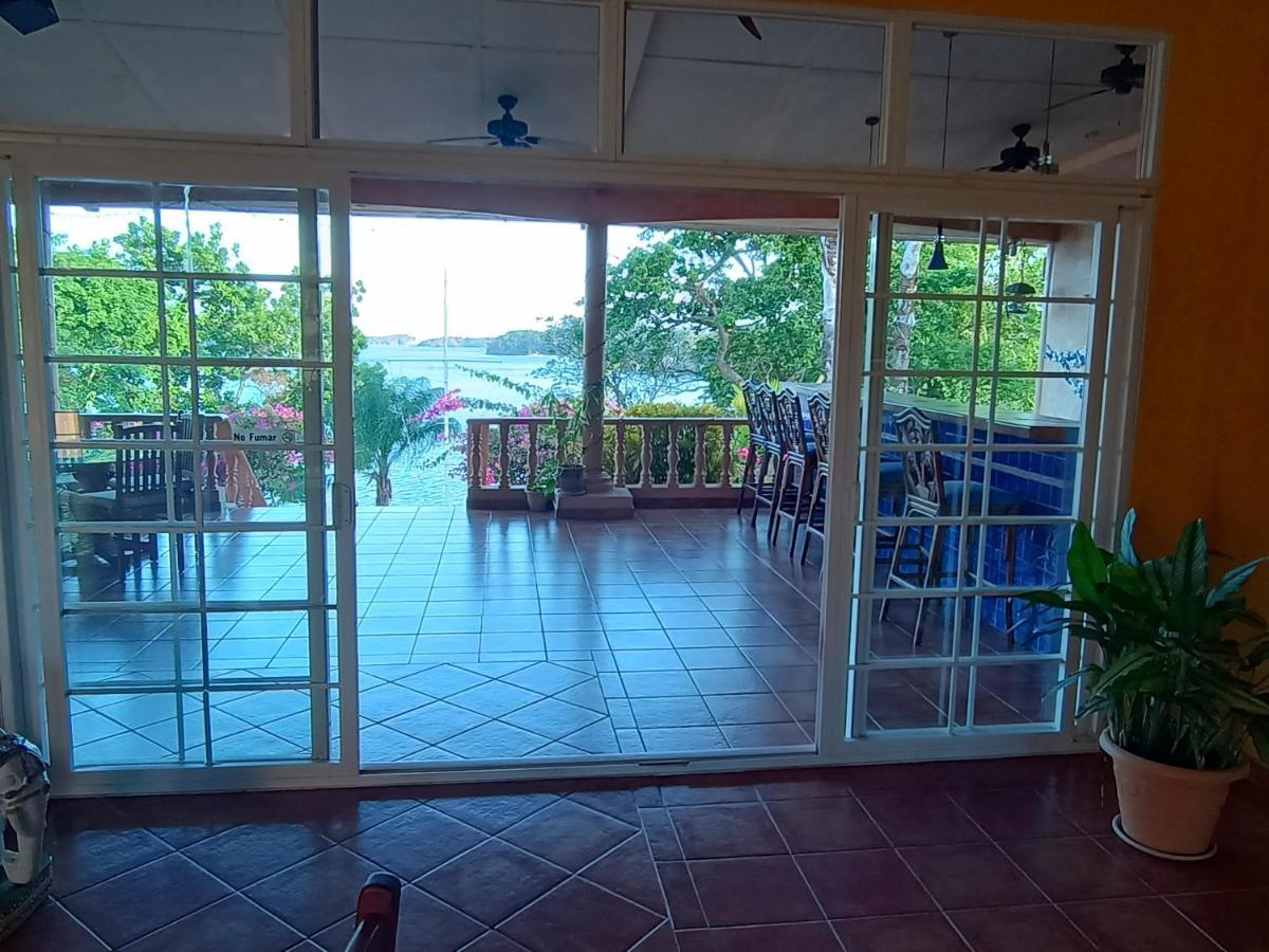 Gone Fishing Panama Resort Бока-Чика Экстерьер фото