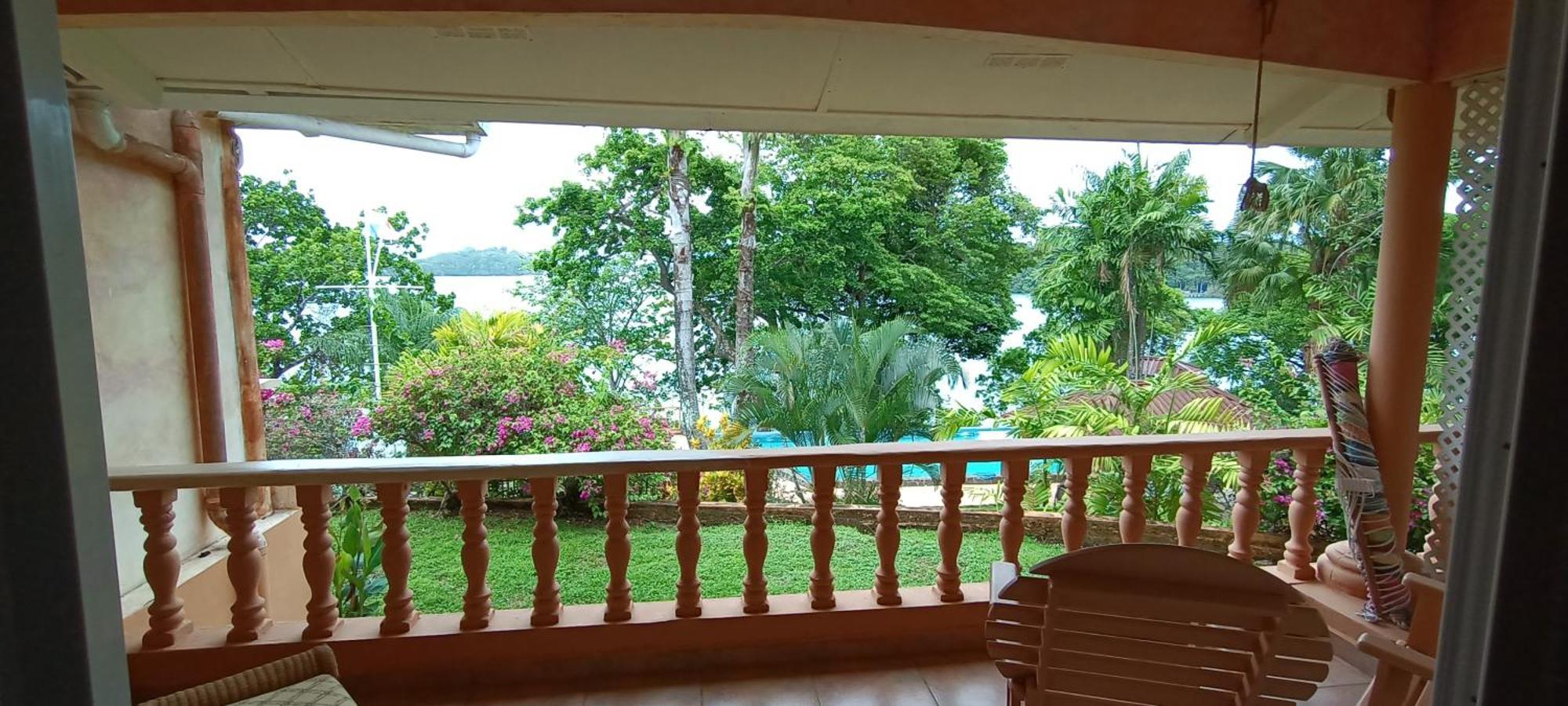 Gone Fishing Panama Resort Бока-Чика Экстерьер фото